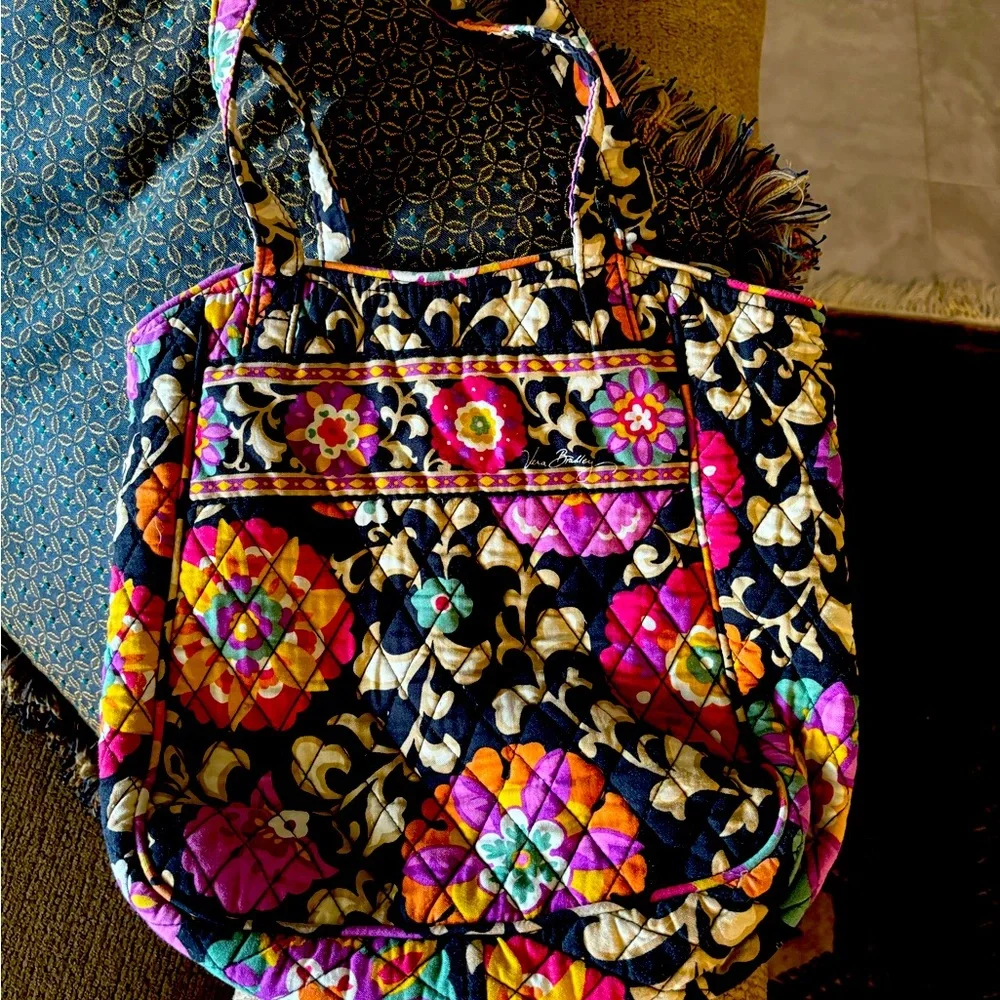 Vera Bradley Carnaby Print Quilted Hanging Garment Dress Suit Bag Retired Floral
